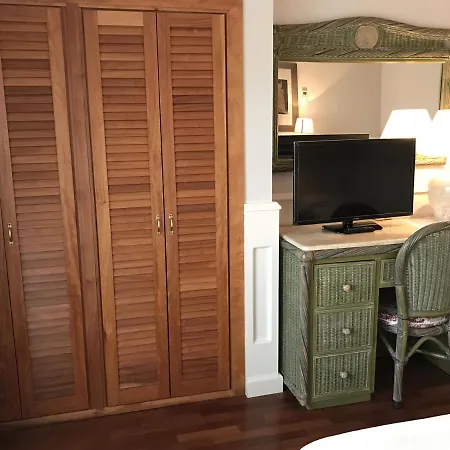 Vostra Llar Hotel