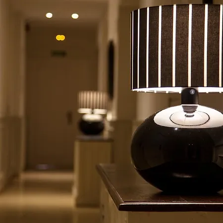 Vostra Llar Hotel